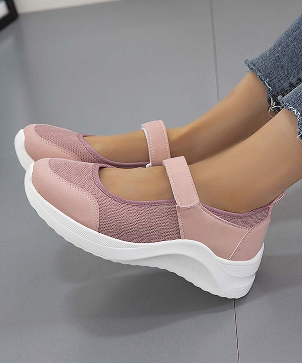 Lot Comfy Platform Sneakers